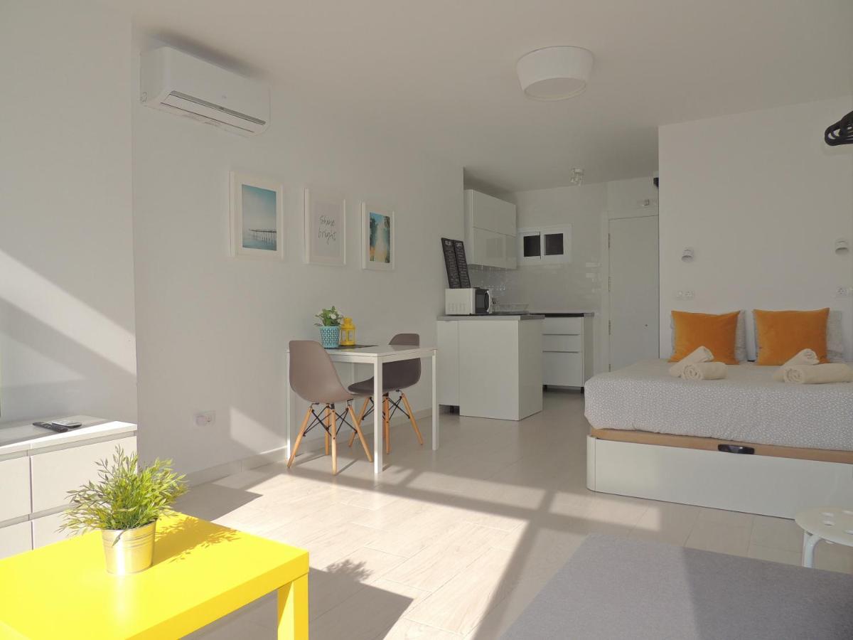 Puertosol Studio 102 Beach Playa - Sea Views Vistas Mar Бенальмадена Екстер'єр фото